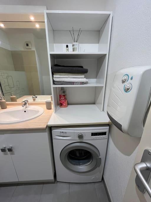 Апартаменты Joli Appt 45 M2 Avec Terrasse Люнель Экстерьер фото